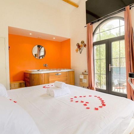 Romantique Et Sensuelle Dardilly Luaran gambar